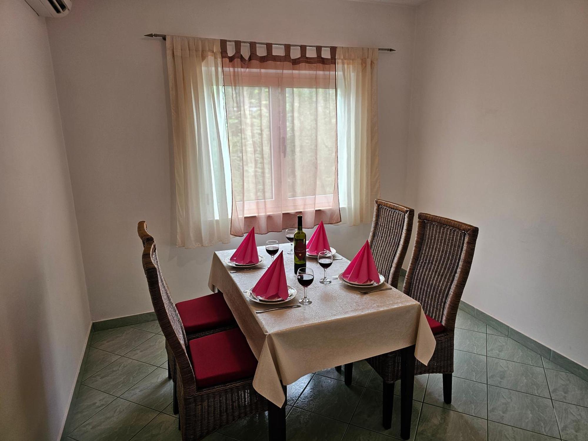 Apartments Kovac Makarska Chambre photo