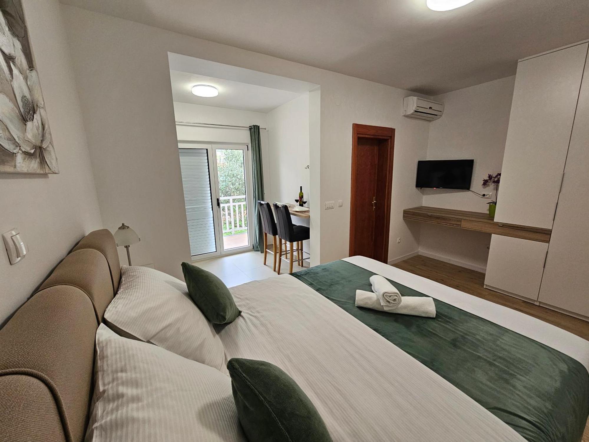 Apartments Kovac Makarska Extérieur photo